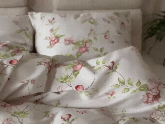 Satyna EXCLUSIVE_58A (4).gif